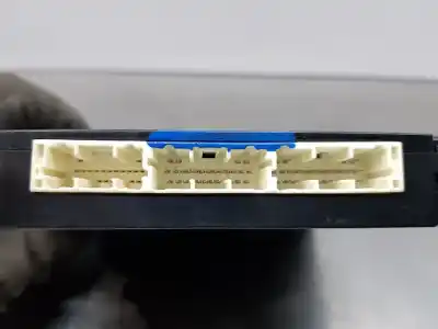 Peça sobressalente para automóvel em segunda mão módulo eletrônico por toyota corolla (e21) style referências oem iam 8999002471  mb2364002230