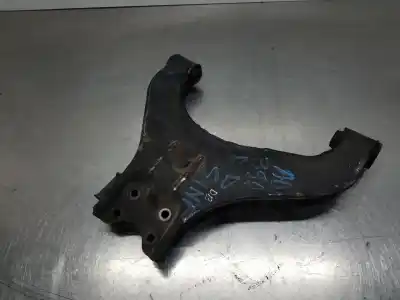 Second-hand car spare part front right lower suspension arm for renault maxity 130 dxi oem iam references 7485126002  