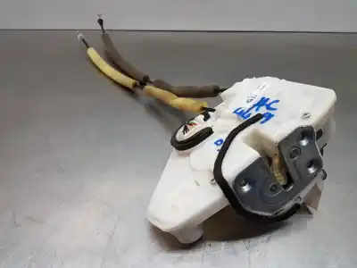 Second-hand car spare part left front door lock for mazda 2 lim. () origin oem iam references da6d59310  