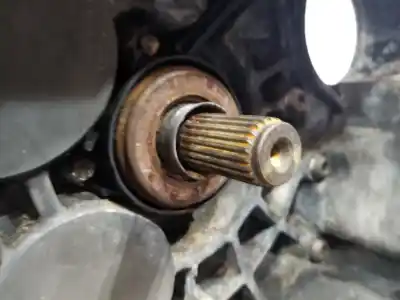 Pezzo di ricambio per auto di seconda mano riduttore per audi a3 (8p) 2.0 tdi attraction riferimenti oem iam kns  