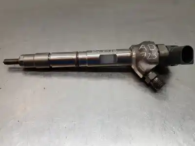 Автозапчастина б/у ИНЖЕКТОР для SEAT LEON ST (5F8)  Посилання на OEM IAM 04L130277AC  0445110469