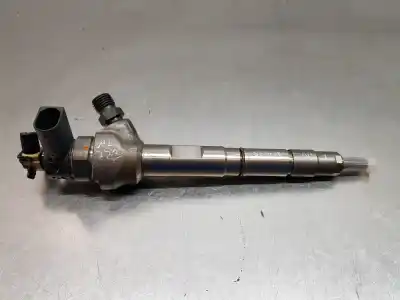 Автозапчастина б/у ИНЖЕКТОР для SEAT LEON ST (5F8)  Посилання на OEM IAM 04L130277AC  0445110469