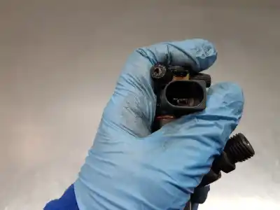 Автозапчастина б/у инжектор для seat leon st (5f8) style посилання на oem iam 04l130277ac  0445110469