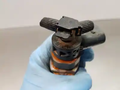 Автозапчастина б/у инжектор для seat leon st (5f8) style посилання на oem iam 04l130277ac  0445110469