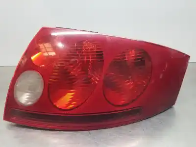 Peça sobressalente para automóvel em segunda mão Farolim Traseiro Direito por AUDI TT (8N3/8N9) AMBITION Referências OEM IAM 8N0945096D  