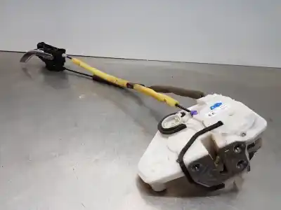 Second-hand car spare part left front door lock for mazda 3 lim. () style oem iam references bhs259310a  