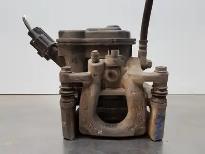 Peça sobressalente para automóvel em segunda mão pinça de travão traseira esquerda por mazda 3 lim. () style referências oem iam bay02671x