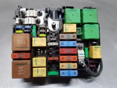 Second-hand car spare part FUSE BOX UNIT for CITROEN BERLINGO  OEM IAM references 9804848580  