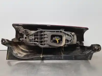 Second-hand car spare part right tailgate light for citroen berlingo nuevo berlingo talla m 75 live oem iam references 9820554880  