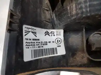 Second-hand car spare part right tailgate light for citroen berlingo nuevo berlingo talla m 75 live oem iam references 9820554880  