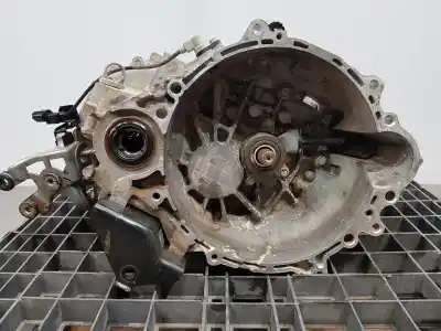 Автозапчасти б/у КОРОБКА ПЕРЕДАЧ за HYUNDAI TUCSON  ссылки OEM IAM 430B032622 M6CF31 4311132411