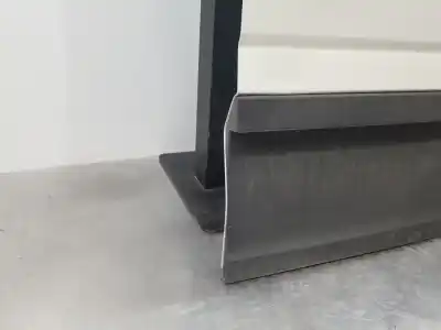 Автозапчастина б/у праві задні двері для iveco daily furgón fg h2 33 s ... v batalla 3520 посилання на oem iam 5801520002  