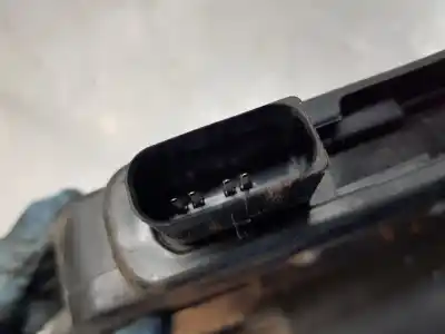 Second-hand car spare part front right door lock for iveco daily furgón fg h2 33 s ... v batalla 3520 oem iam references 580152930200  58015293020