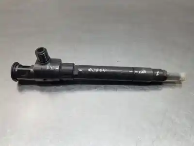 Second-hand car spare part INJECTOR for CITROEN DS 7  OEM IAM references 9674984080  28388960