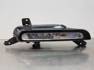 Peça sobressalente para automóvel em segunda mão farol / projetor de nevoeiro direito por land rover range rover evoque (l551) 2.0 d150 mhev 4x4 referências oem iam lr072645