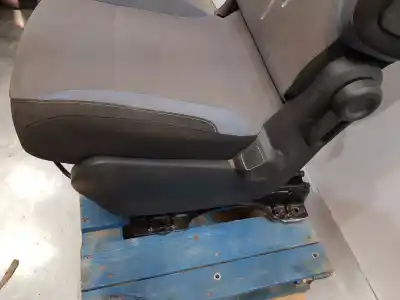 Автозапчастина б/у ліве передне сиділо для peugeot partner kombi active посилання на oem iam 8846y3  8846aa