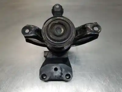 Second-hand car spare part right engine support for kia stonic (ybcuv) eco dynamic oem iam references 21810h8210  