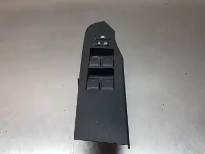 Second-hand car spare part LEFT FRONT POWER WINDOW SWITCH for TOYOTA AURIS TOURING SPORTS (E18)  OEM IAM references 8404002120 7423202E30 7423202E20