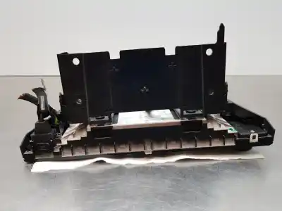 Second-hand car spare part multifunction display for peugeot rifter acces oem iam references 98162661zd  