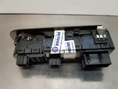Second-hand car spare part left front power window switch for peugeot rifter acces oem iam references 96788264zd  