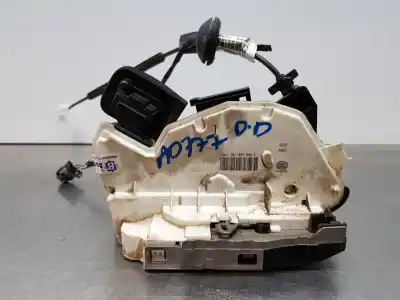 Peça sobressalente para automóvel em segunda mão fechadura da porta dianteira direita por seat leon st (5f8) style 131 cv / 96 kw referências oem iam 5k1837016j