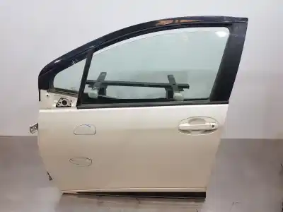 Gebrauchtes Autoersatzteil LINKE VORDERE TÜR zum TOYOTA YARIS  OEM-IAM-Referenzen 670020D510  