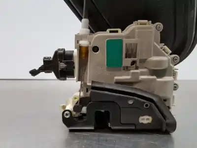 Pezzo di ricambio per auto di seconda mano serratura porta anteriore destra per audi a4 (b9) quattro riferimenti oem iam 8x1837016c  