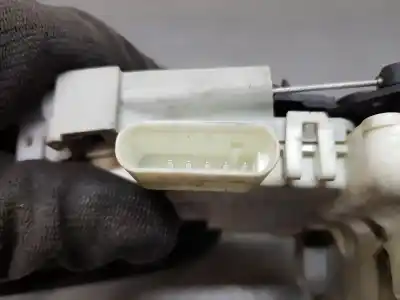 Pezzo di ricambio per auto di seconda mano serratura porta anteriore destra per audi a4 (b9) quattro riferimenti oem iam 8x1837016c  