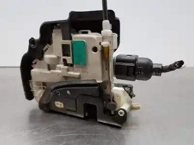 Автозапчасти б/у замок левой передней двери за audi a4 (b9) quattro ссылки oem iam 8x1837015c  