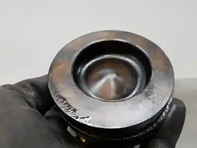 Автозапчастина б/у шатун для audi a4 (b9) quattro посилання на oem iam 04l105401a  4l107065r001