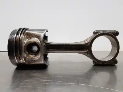 Second-hand car spare part connecting rod for audi a4 (b9) quattro oem iam references 04l105401a