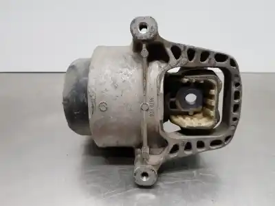 Second-hand car spare part right engine support for audi a4 (b9) quattro oem iam references 8w0199372cd  