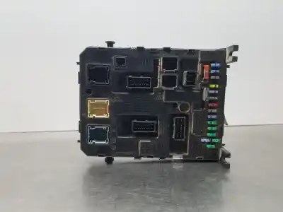 Tweedehands auto-onderdeel RELAIS/ZEKERINGENKASTJE voor PEUGEOT PARTNER KOMBI  OEM IAM-referenties 9664059080 28119246 28120836