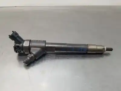 Pièce détachée automobile d'occasion injecteur pour toyota auris active références oem iam 236700n050