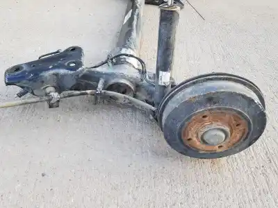 Peça sobressalente para automóvel em segunda mão charrió / suporte de eixo de trás por peugeot 208 acces referências oem iam 1607197380  