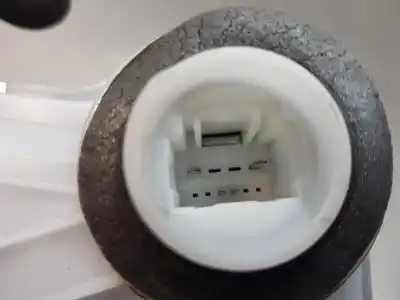 Second-hand car spare part front right door lock for toyota corolla (e21) hev oem iam references 6903002511  