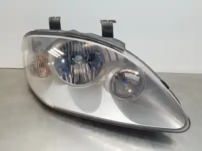 Second-hand car spare part RIGHT HEADLIGHT for SSANGYONG RODIUS  OEM IAM references 8310221305  