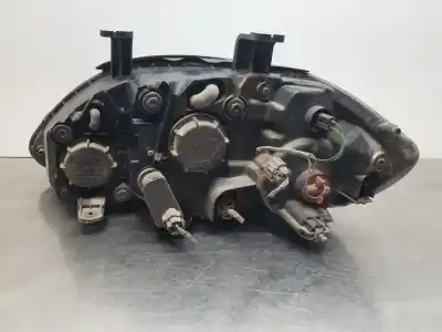 Second-hand car spare part right headlight for ssangyong rodius premium oem iam references 8310221305  