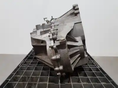 Second-hand car spare part gearbox for mazda 3 lim. (bl) luxury oem iam references d60403000 a23fb25f 5th0909934