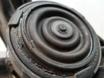 Second-hand car spare part right engine support for hyundai tucson klass bluedrive oem iam references 21810d3200  