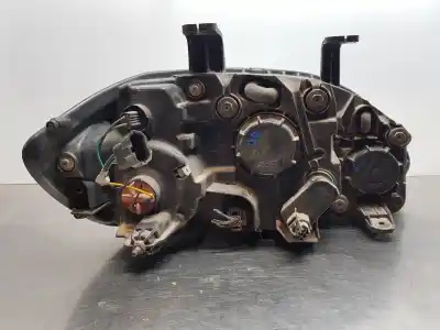 Second-hand car spare part left headlight for ssangyong rodius premium oem iam references 8310121305  