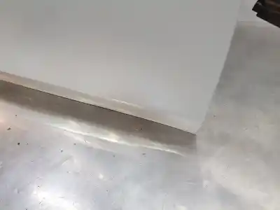 İkinci el araba yedek parçası sag ön kapi için kia ceed drive oem iam referansları 76004j7000  