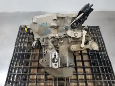 Pezzo di ricambio per auto di seconda mano riduttore per peugeot 208 active 81 cv / 60 kw riferimenti oem iam 20a701  