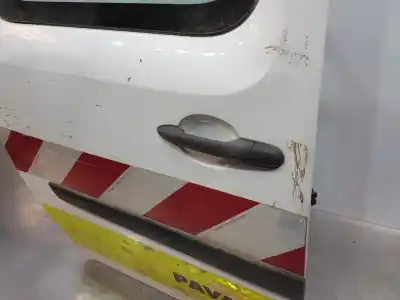 Автозапчастина б/у праві бічні розсувні двері для renault kangoo dynamique посилання на oem iam 821007601r  