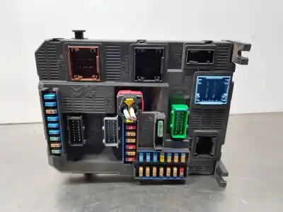 Second-hand car spare part FUSE BOX UNIT for PEUGEOT 208 ACTIVE 81 CV / 60 KW OEM IAM references 9807531680  
