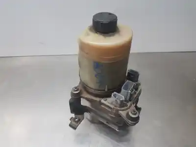 Second-hand car spare part STEERING PUMP for FORD FOCUS TURNIER (CB4)  OEM IAM references 1545071  4M513K514CA