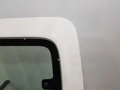 Автозапчастина б/у ліві розсувні бічні двері для renault kangoo dynamique посилання на oem iam 821013612r  821013279r