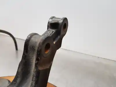 Second-hand car spare part front right knuckle for renault kangoo combi oem iam references 8200755588  