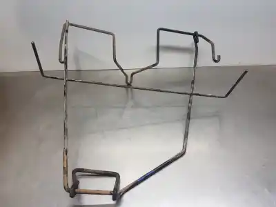 Автозапчастина б/у опора запасного колеса для renault kangoo combi посилання на oem iam 8200428486