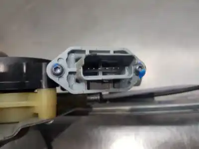 Second-hand car spare part driver left window regulator for renault kangoo combi oem iam references 807211404r  